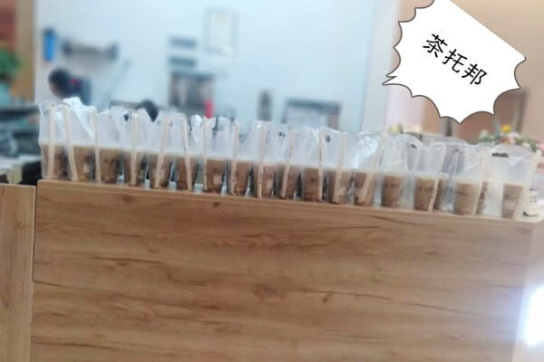 茶托邦营业状况图