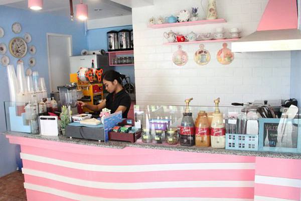 奶茶店装修风格