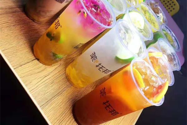 茶托邦更新产品