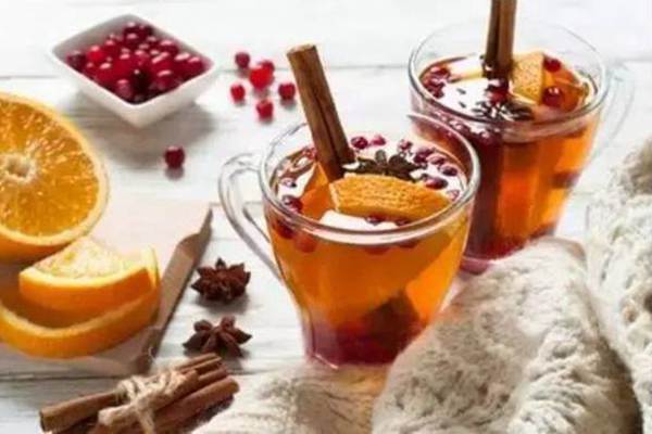 奶茶店秋冬热水果茶做法